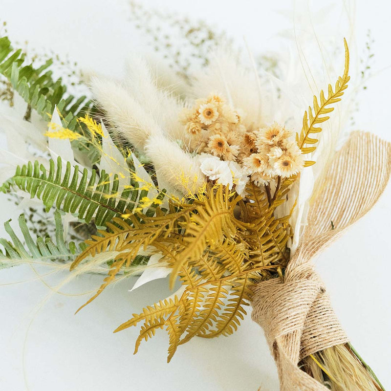 Medium Creams & Greens Dried Bouquet